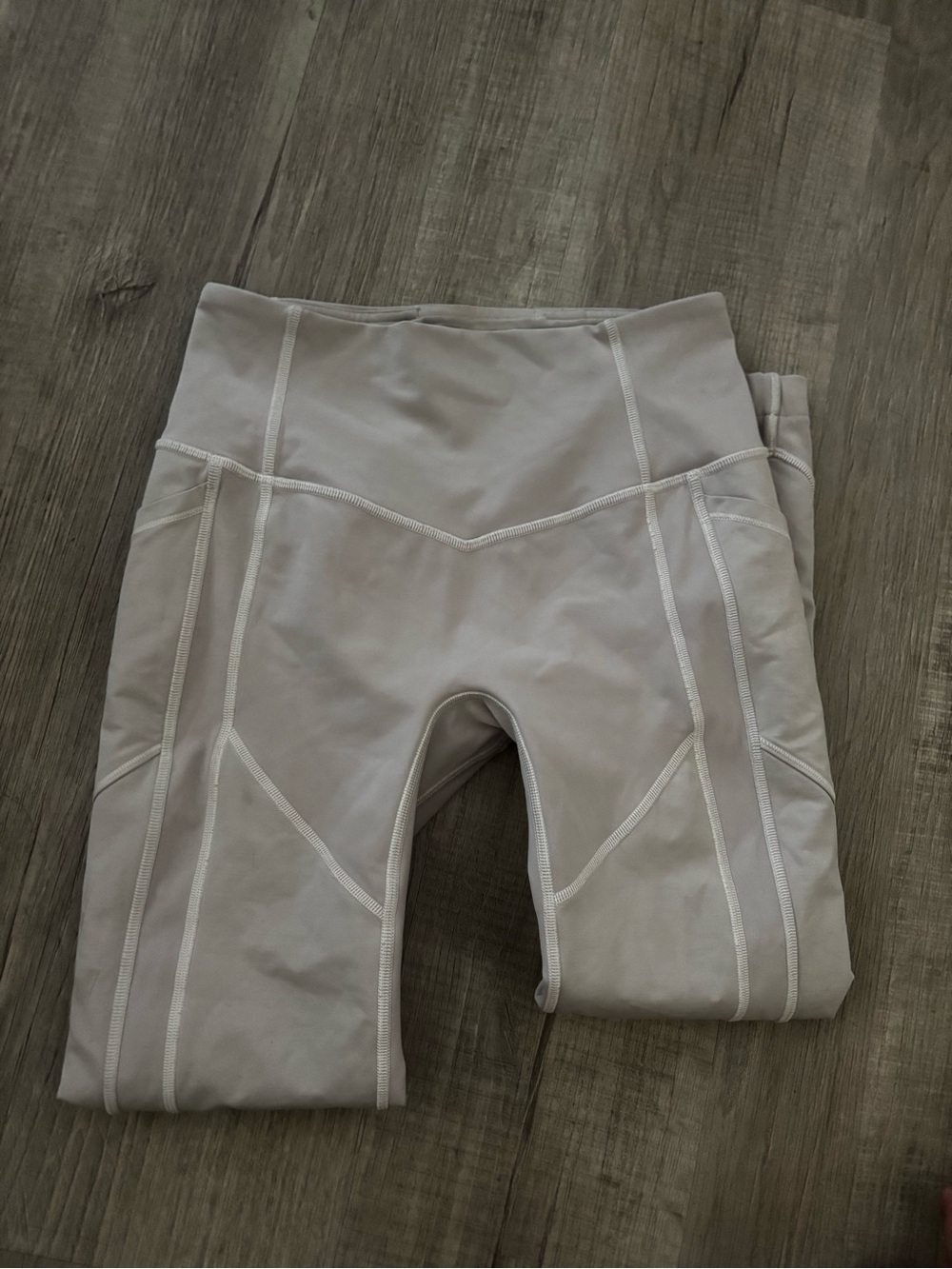 Lululemon Power Thru High-Rise crops leggings , mauve grey size 6